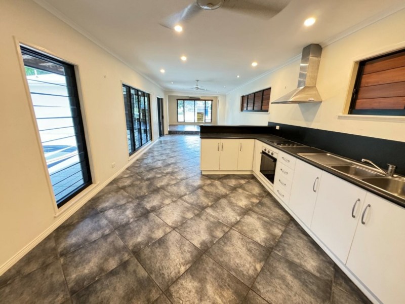 57 Horseshoe Bay Road, Bowen QLD 4805