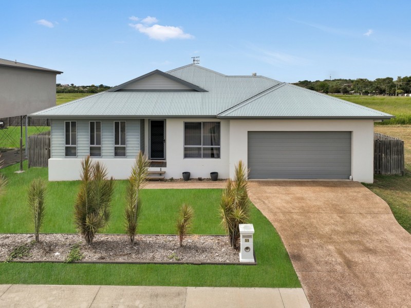 11 Baker Street, Bowen QLD 4805