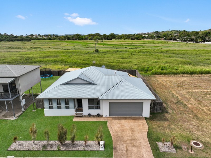 11 Baker Street, Bowen QLD 4805
