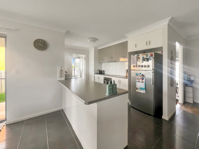 11 Baker Street, Bowen QLD 4805