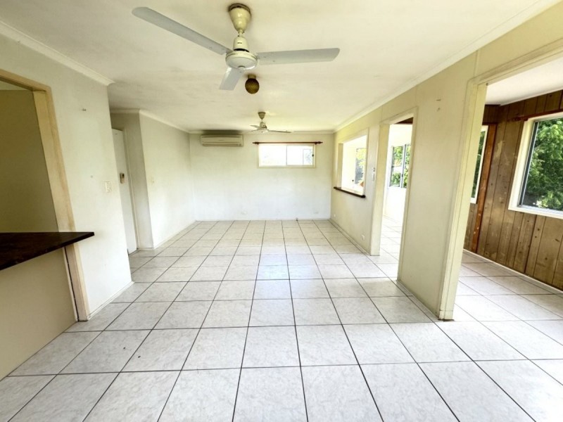 15 George Street, Bowen QLD 4805