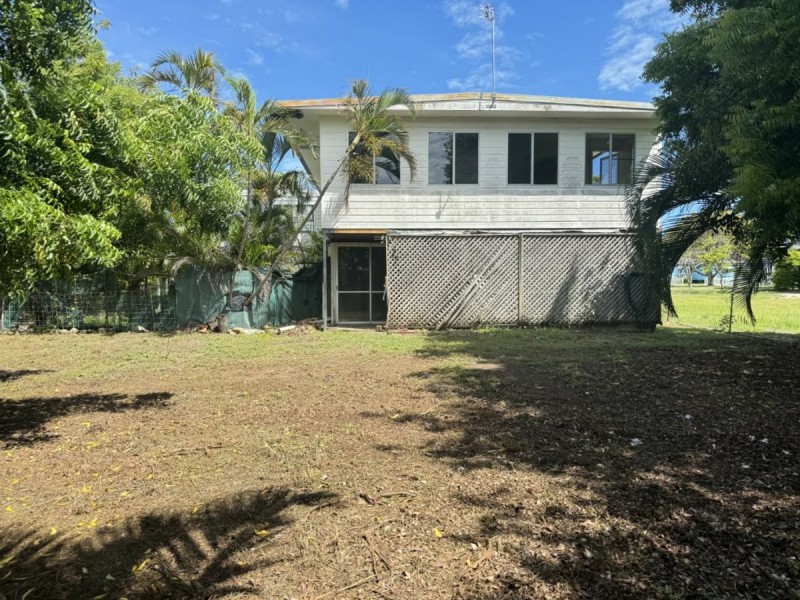 15 George Street, Bowen QLD 4805