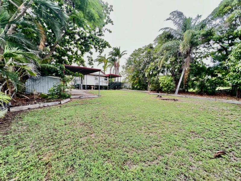 53 Poole Street, Bowen QLD 4805