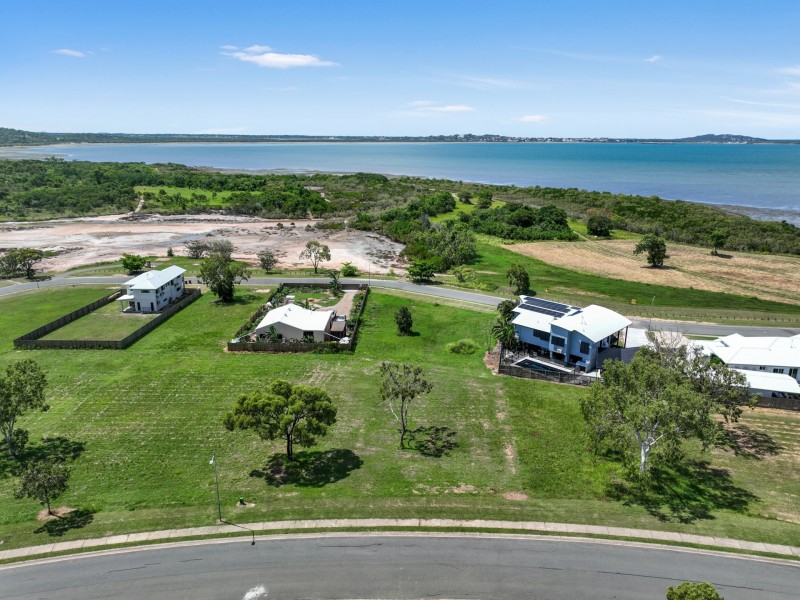 83 Ocean View Drive, Bowen QLD 4805