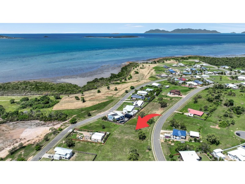83 Ocean View Drive, Bowen QLD 4805