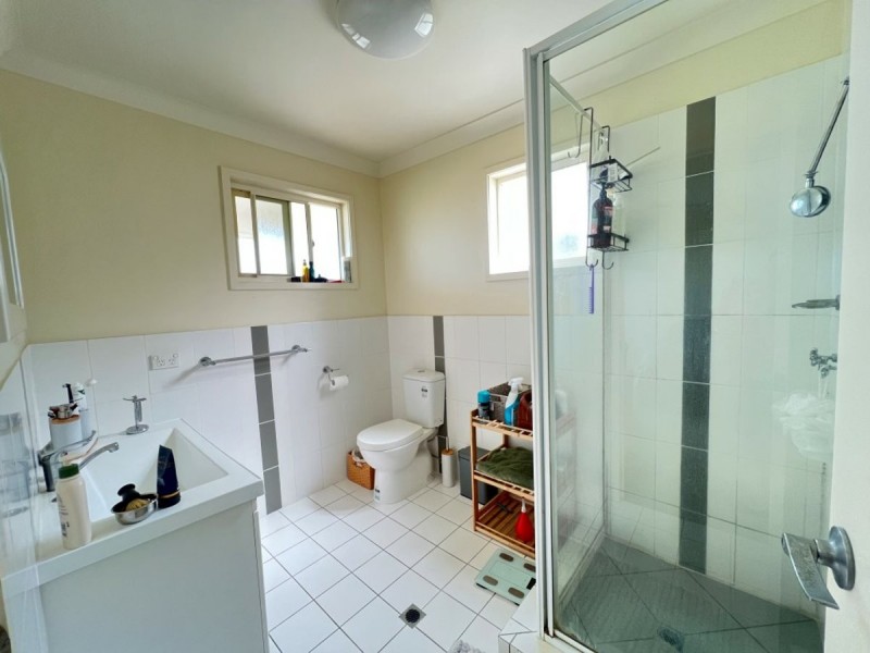 4/1 Murroona Street, Bowen QLD 4805