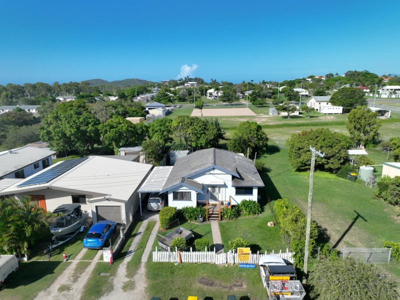 4 Korah Street, Bowen QLD 4805