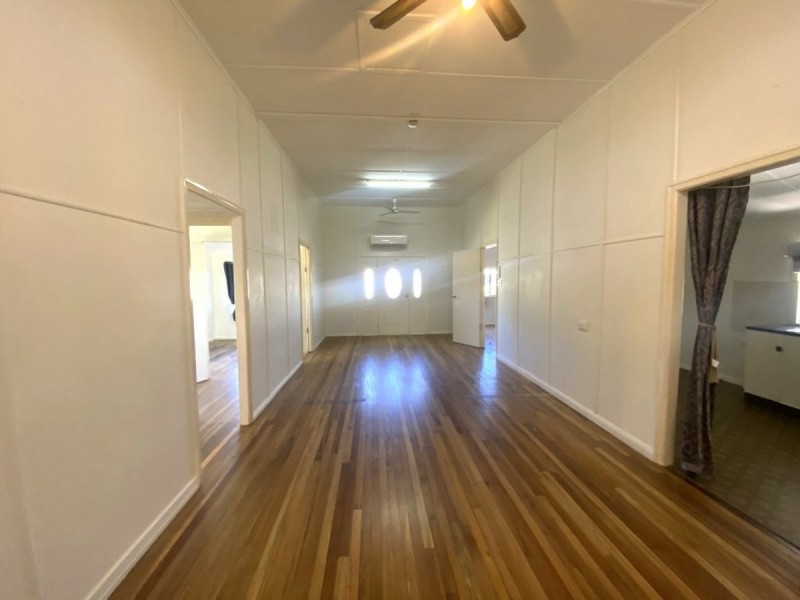 4 Korah Street, Bowen QLD 4805