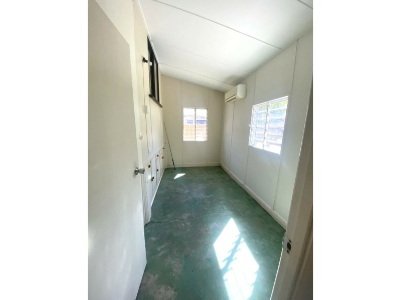 4 Korah Street, Bowen QLD 4805