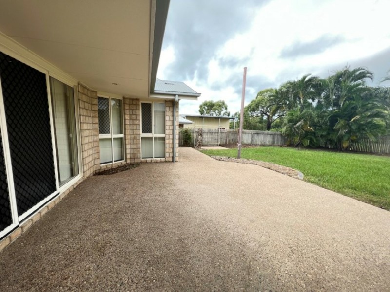 134 Ocean View Drive, Bowen QLD 4805