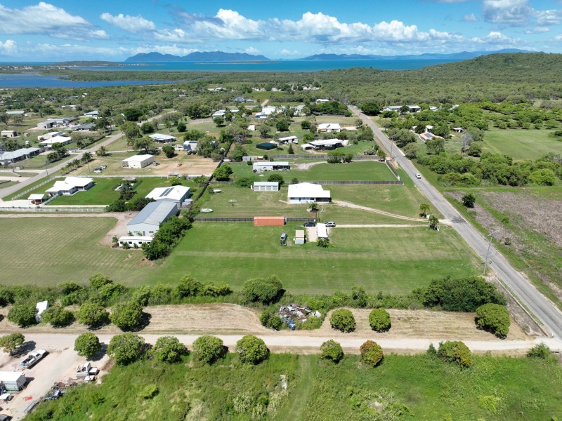 104 Drays Road, Bowen QLD 4805