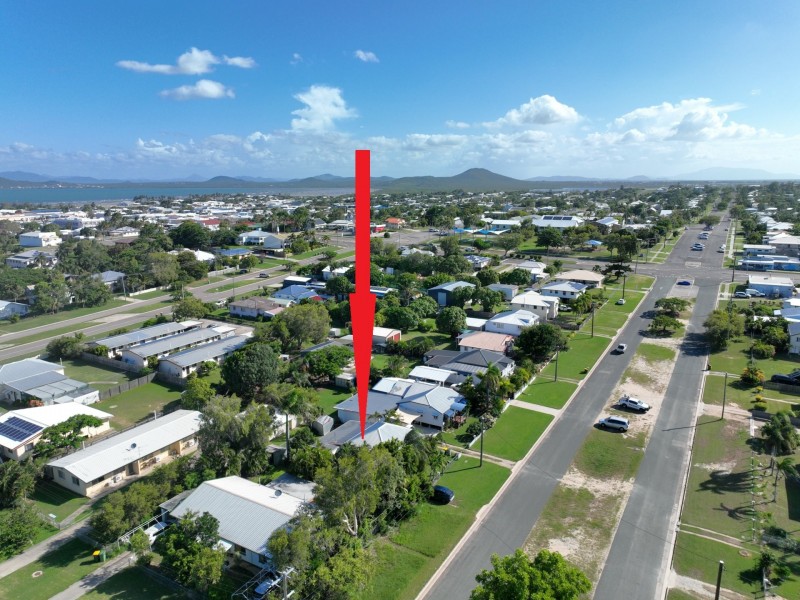 15 Kennedy Street, Bowen QLD 4805