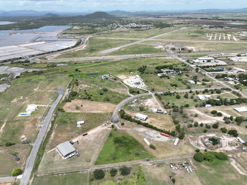 33 Ascot Crescent, Bowen QLD 4805