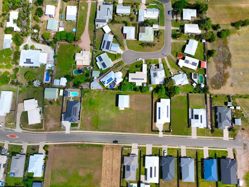 27 Harrison Court, Bowen QLD 4805