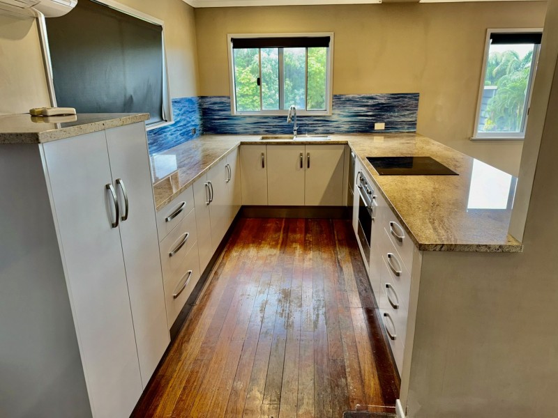 21 Rose Bay Road, Bowen QLD 4805