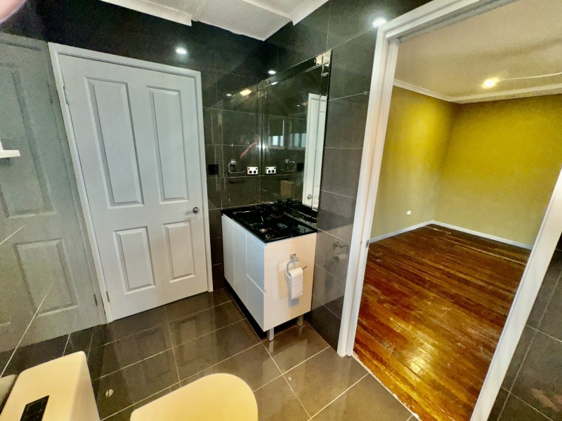 21 Rose Bay Road, Bowen QLD 4805