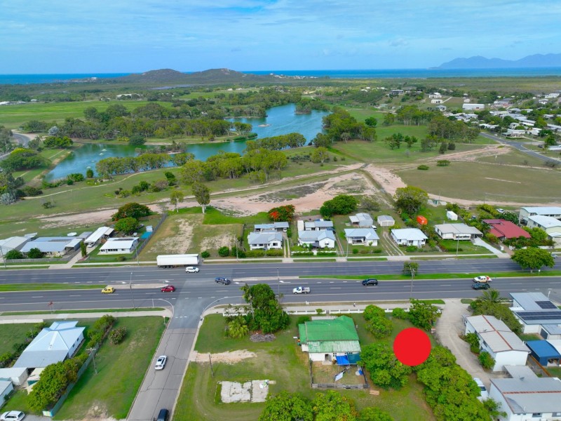 121 Herbert Street, Bowen QLD 4805