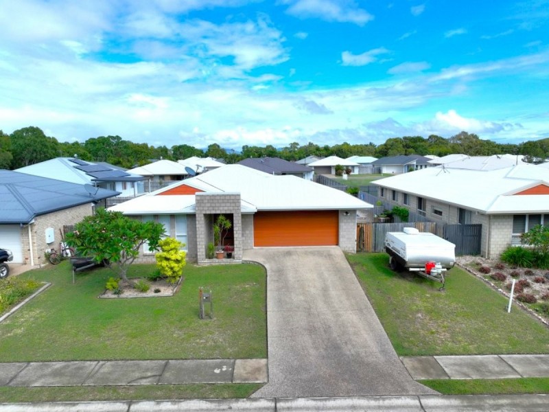 3 Crofton Street, Bowen QLD 4805