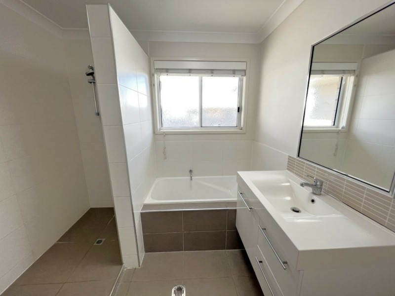 3 Crofton Street, Bowen QLD 4805