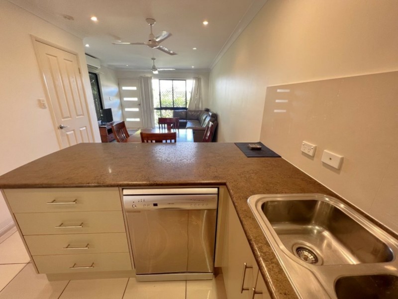 Unit 4/46 Gregory Street, Bowen QLD 4805