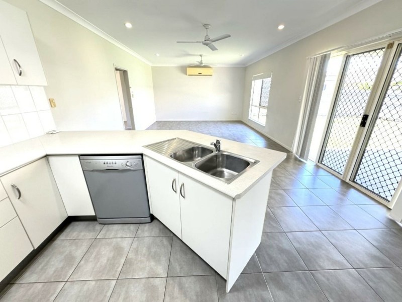 1 Pacific Drive, Bowen QLD 4805