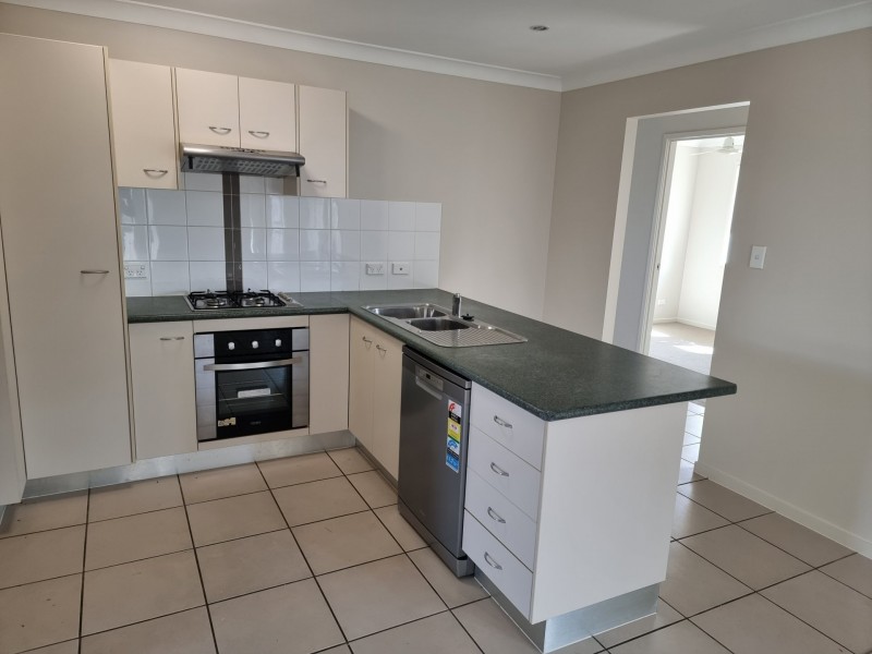 1 Cowrie Street, Bowen QLD 4805