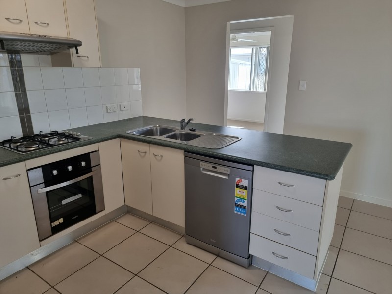 1 Cowrie Street, Bowen QLD 4805