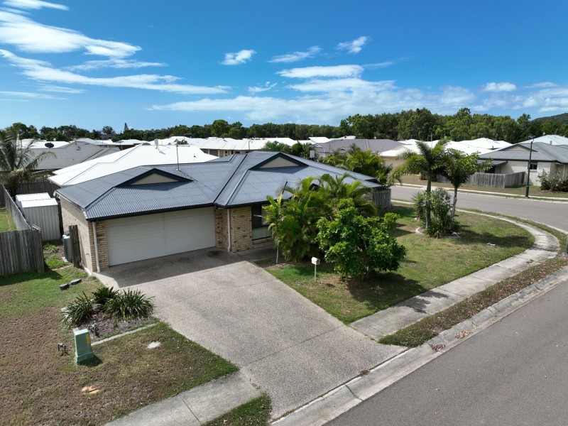 38 Stuart Tooth Dr, Bowen QLD 4805