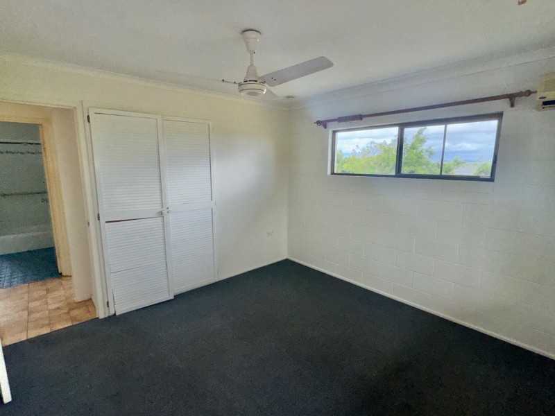 77 Poole Street, Bowen QLD 4805