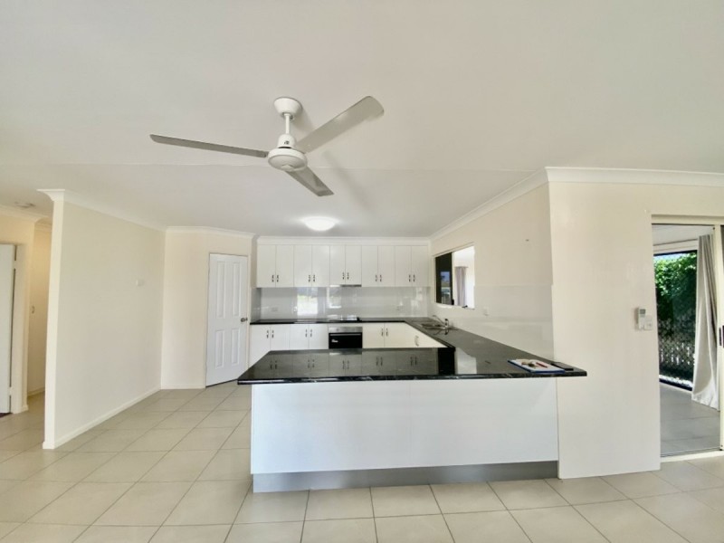 11-17 Rodney Street, Bowen QLD 4805