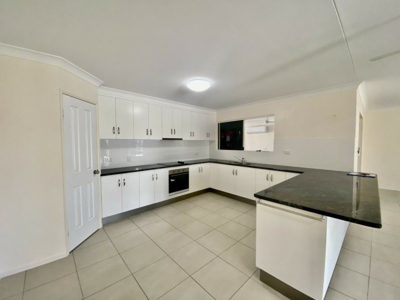 11-17 Rodney Street, Bowen QLD 4805