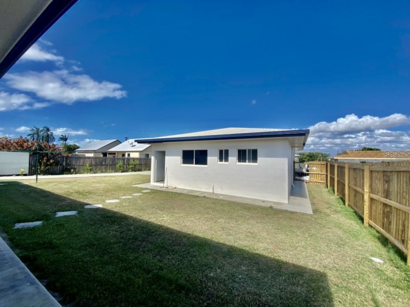 11-17 Rodney Street, Bowen QLD 4805