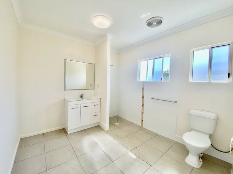 11-17 Rodney Street, Bowen QLD 4805