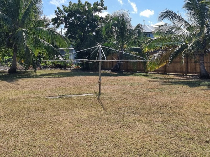 4 Brisbane Street, Bowen QLD 4805