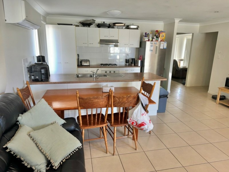 7 Oak crescent, Bowen QLD 4805