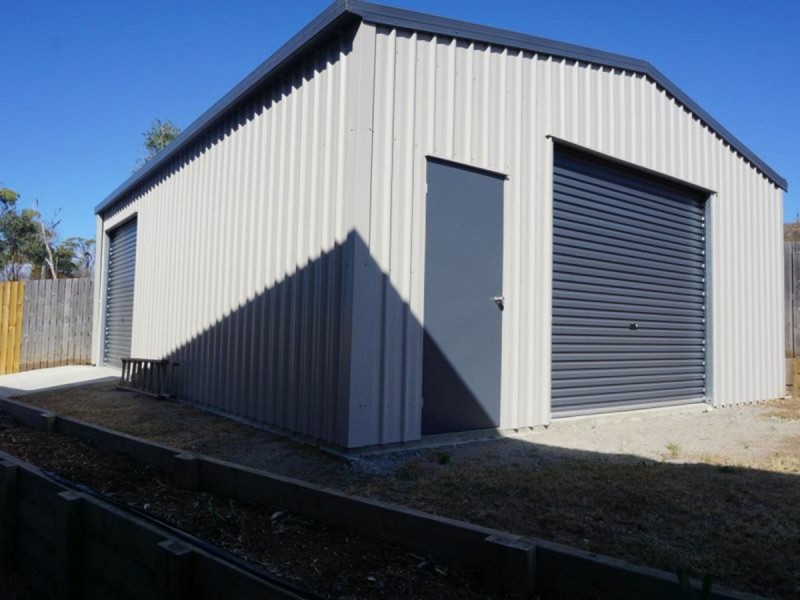 16 Sunshine Court, Bowen QLD 4805