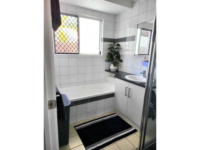 3 Cullen Close, Bowen QLD 4805