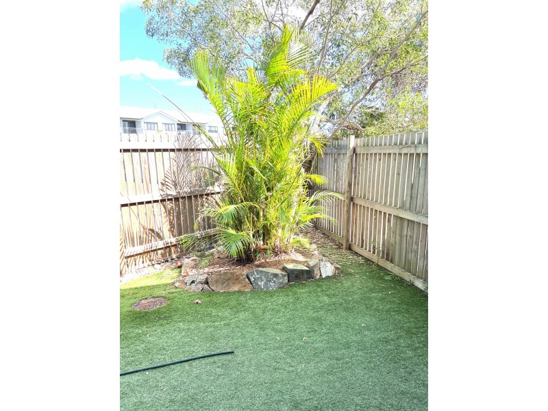 4/2A Powell Street, Bowen QLD 4805