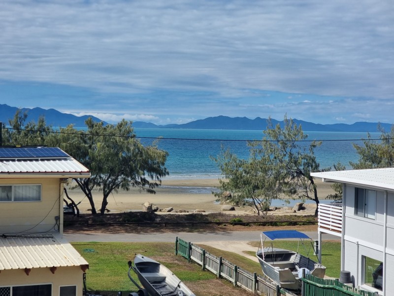8 Casuarina Street, Bowen QLD 4805
