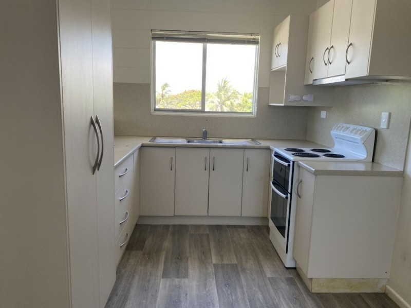 8 Casuarina Street, Bowen QLD 4805