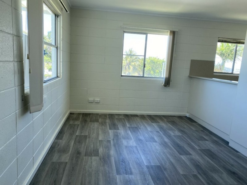 8 Casuarina Street, Bowen QLD 4805