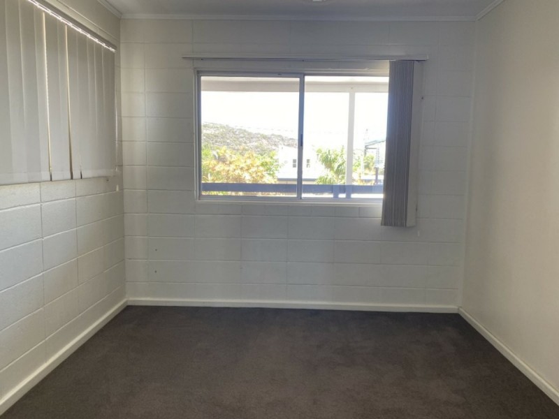 8 Casuarina Street, Bowen QLD 4805