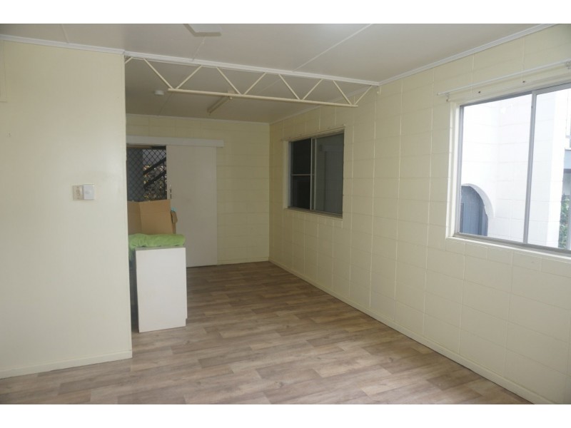 8 Casuarina Street, Bowen QLD 4805