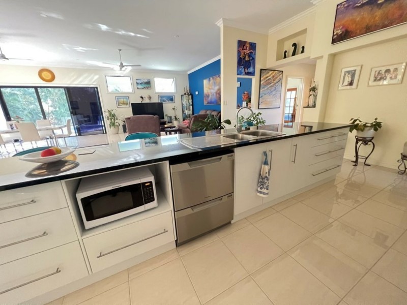 14 MacKenzie Street, Bowen QLD 4805