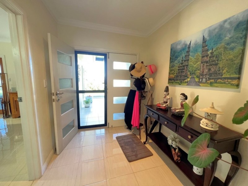 14 MacKenzie Street, Bowen QLD 4805