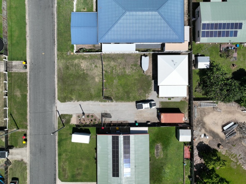33 Emmerson Drive, Bowen QLD 4805