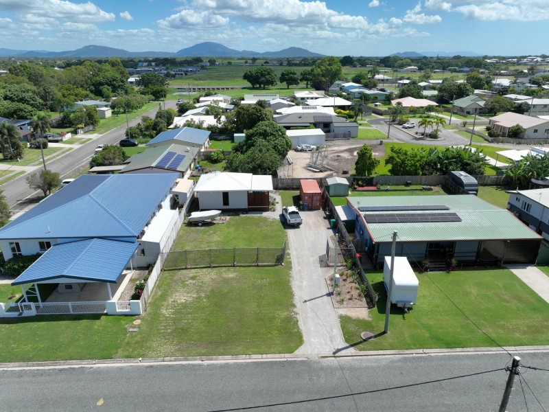 33 Emmerson Drive, Bowen QLD 4805