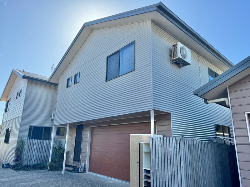 2/34 St Kilda Street, Bowen QLD 4805