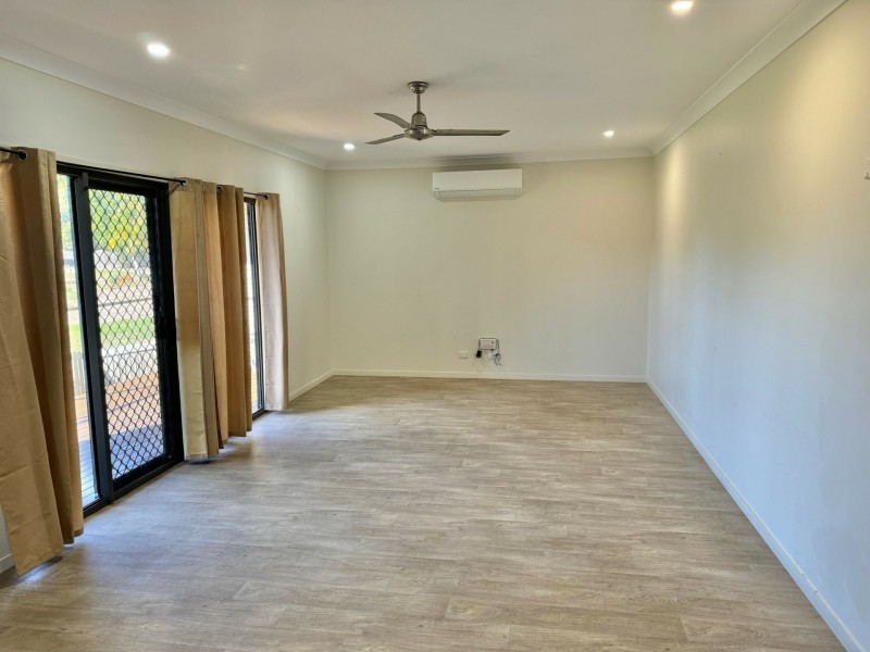 2/34 St Kilda Street, Bowen QLD 4805