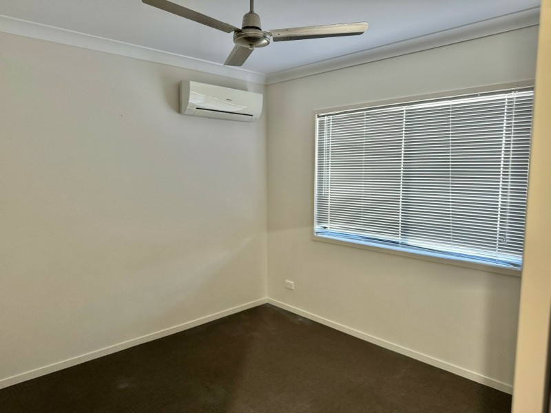 2/34 St Kilda Street, Bowen QLD 4805